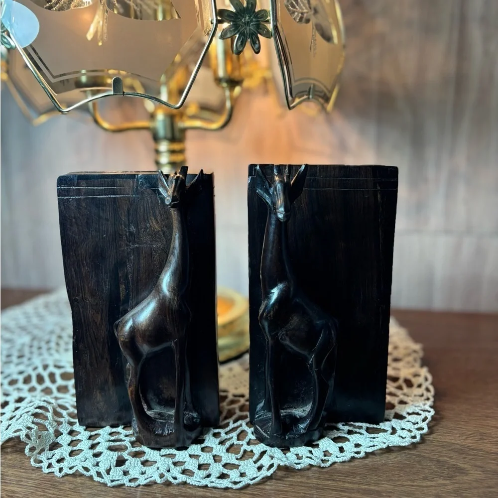 Ironwood Bookends Giraffe Carved Safari Animals Wildlife Nature Serengeti Unique